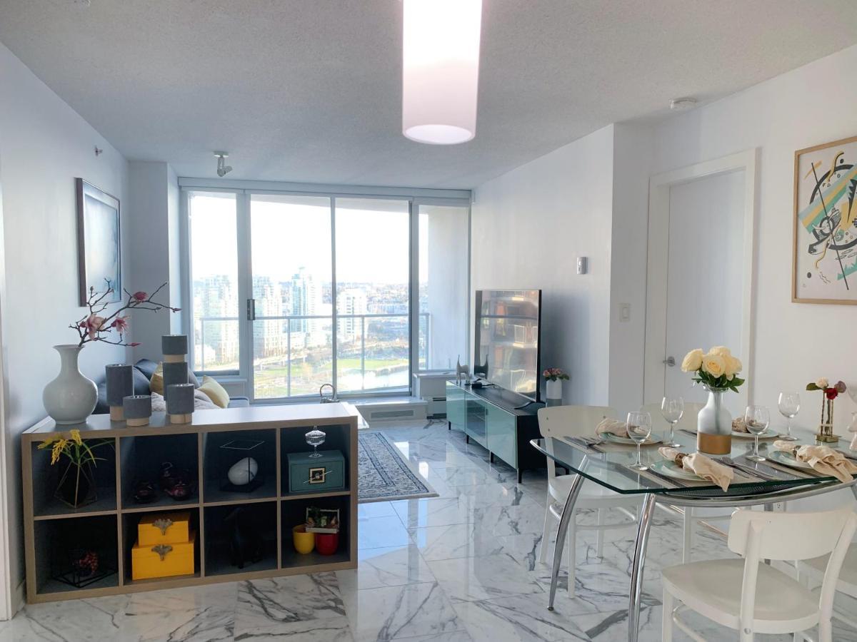 Apartamento Downtown+Amazing View+2Bd/2Ba Free Parking Vancouver Exterior foto